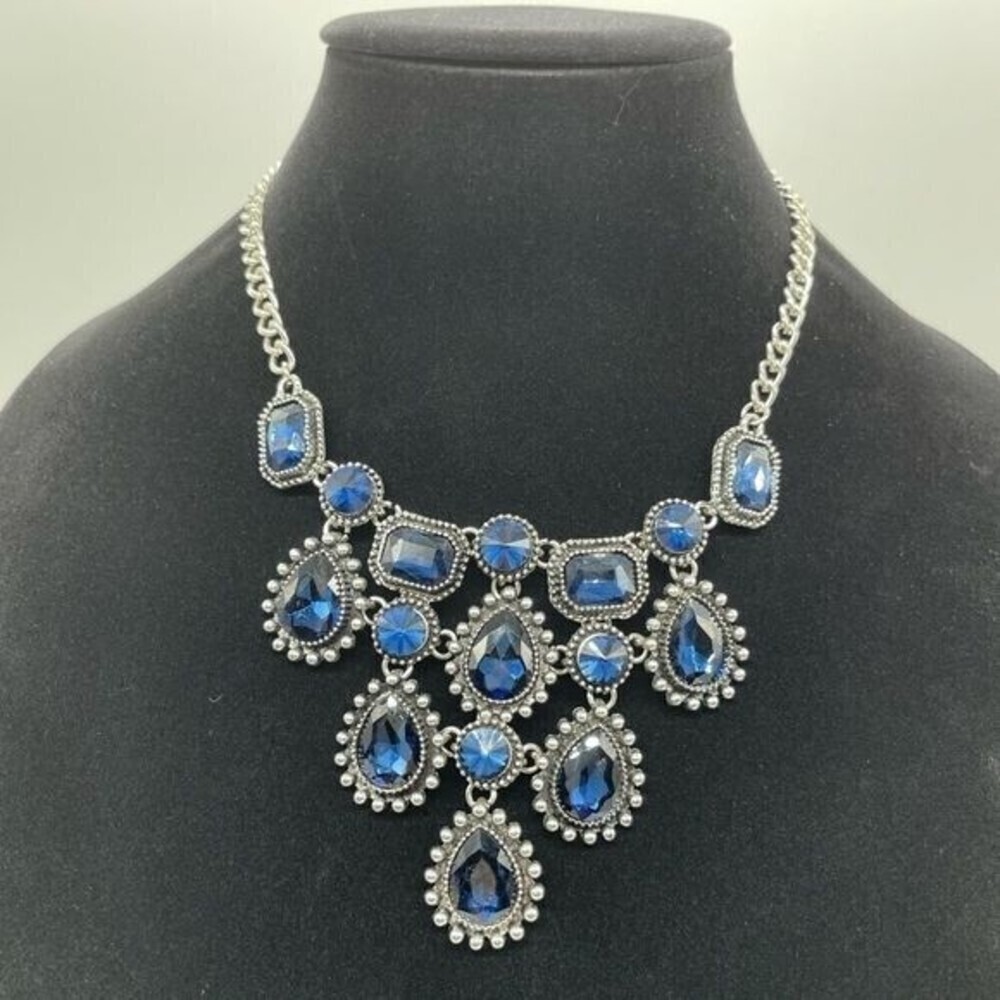 Bib Crystals Drop Statement Necklace in Silver Tone
